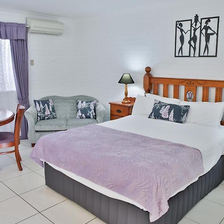 Central Park Motel Rockhampton Exterior foto